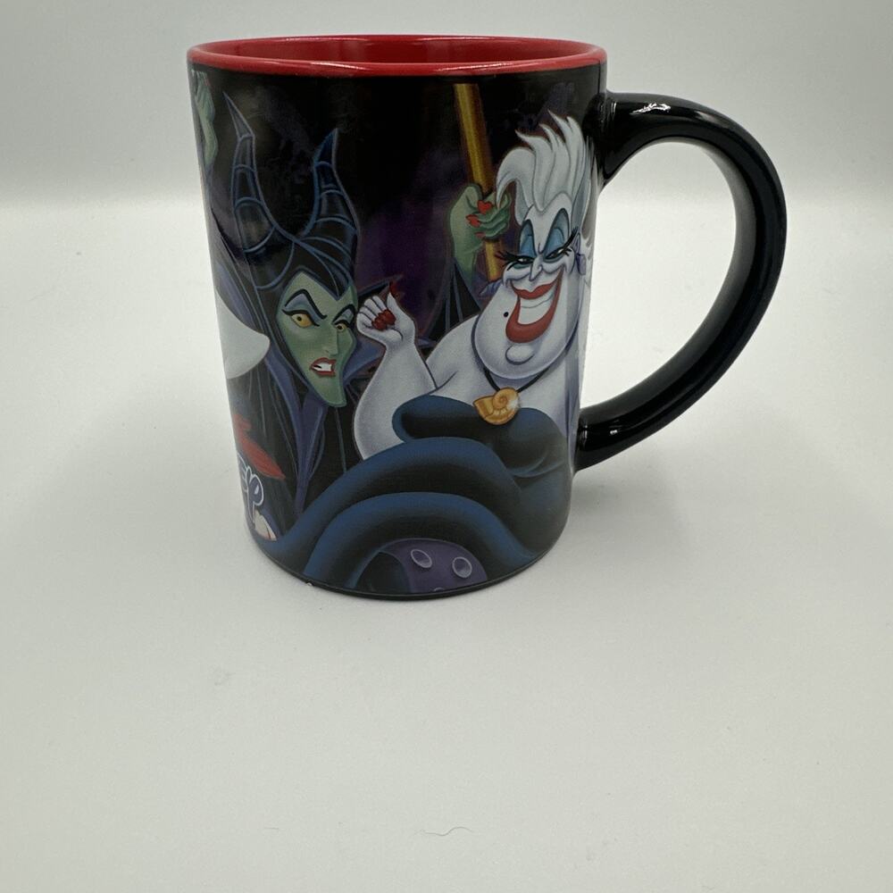 Disney Villians Coffee Mug -Maleficent Cruella Ursula Jerry‎ Leigh 12 oz Black